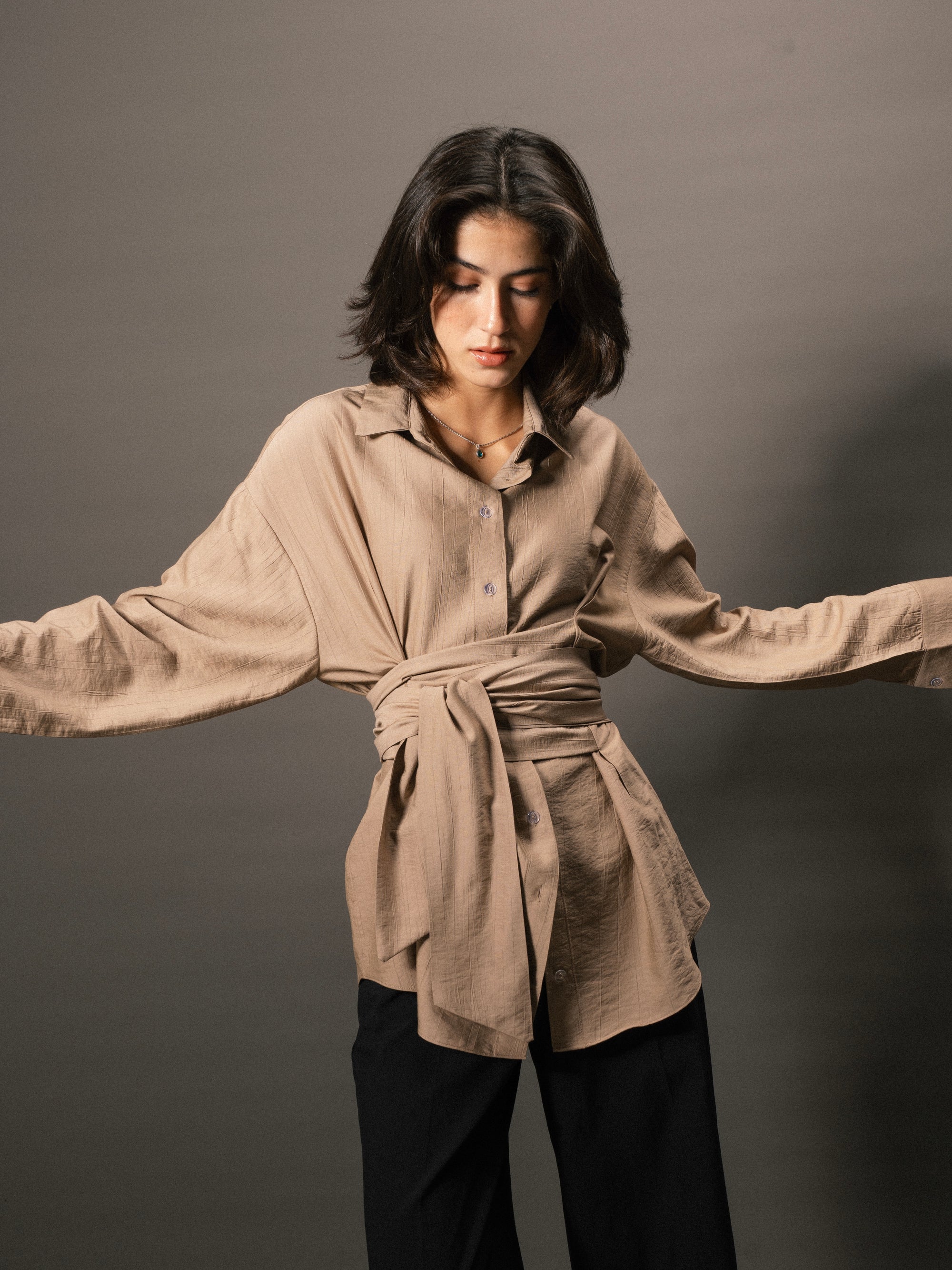 Ray Wrap Shirt in Cafe