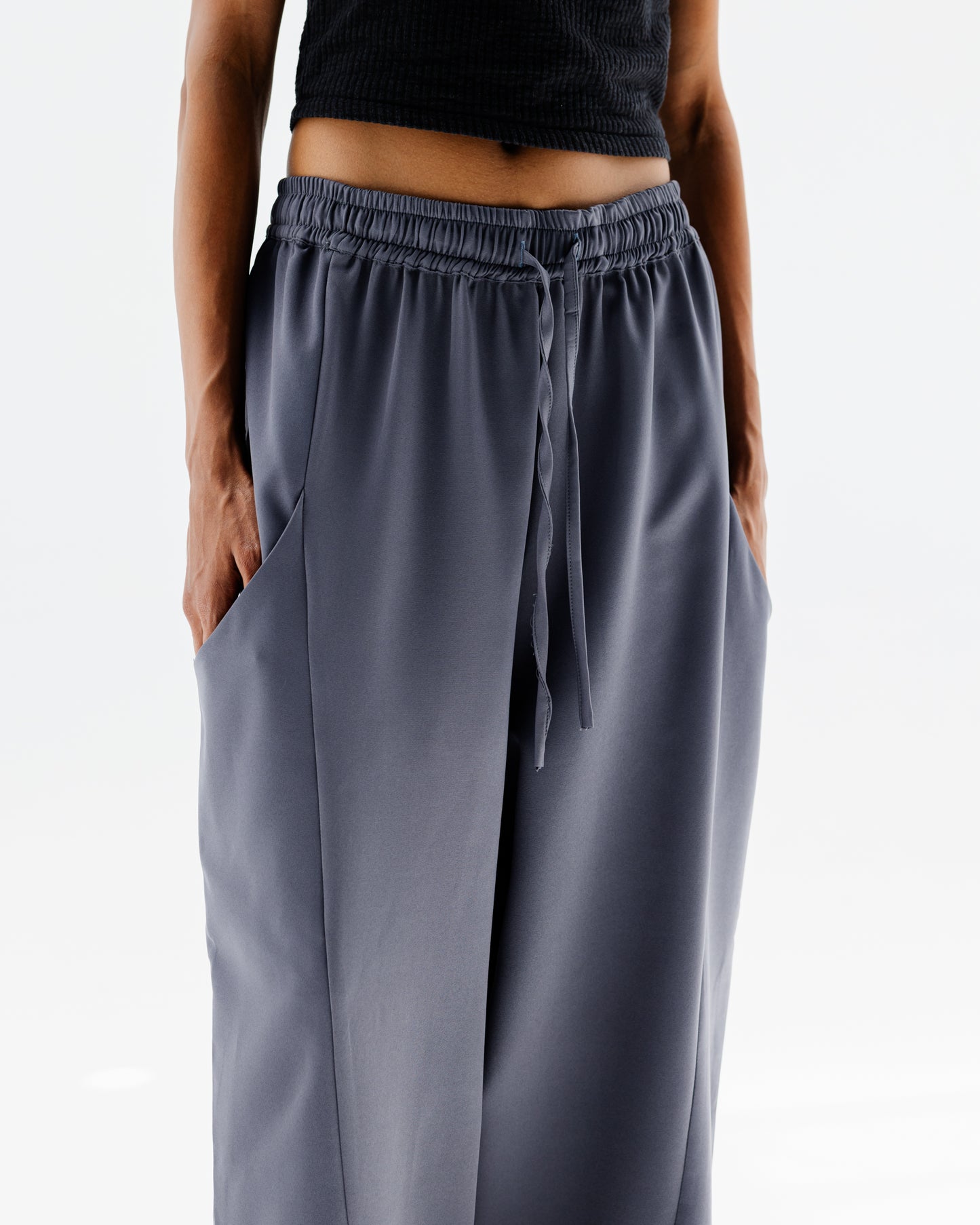 Dune Pants in Grey
