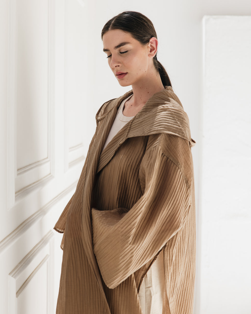 Dawn Cardigan in Beige