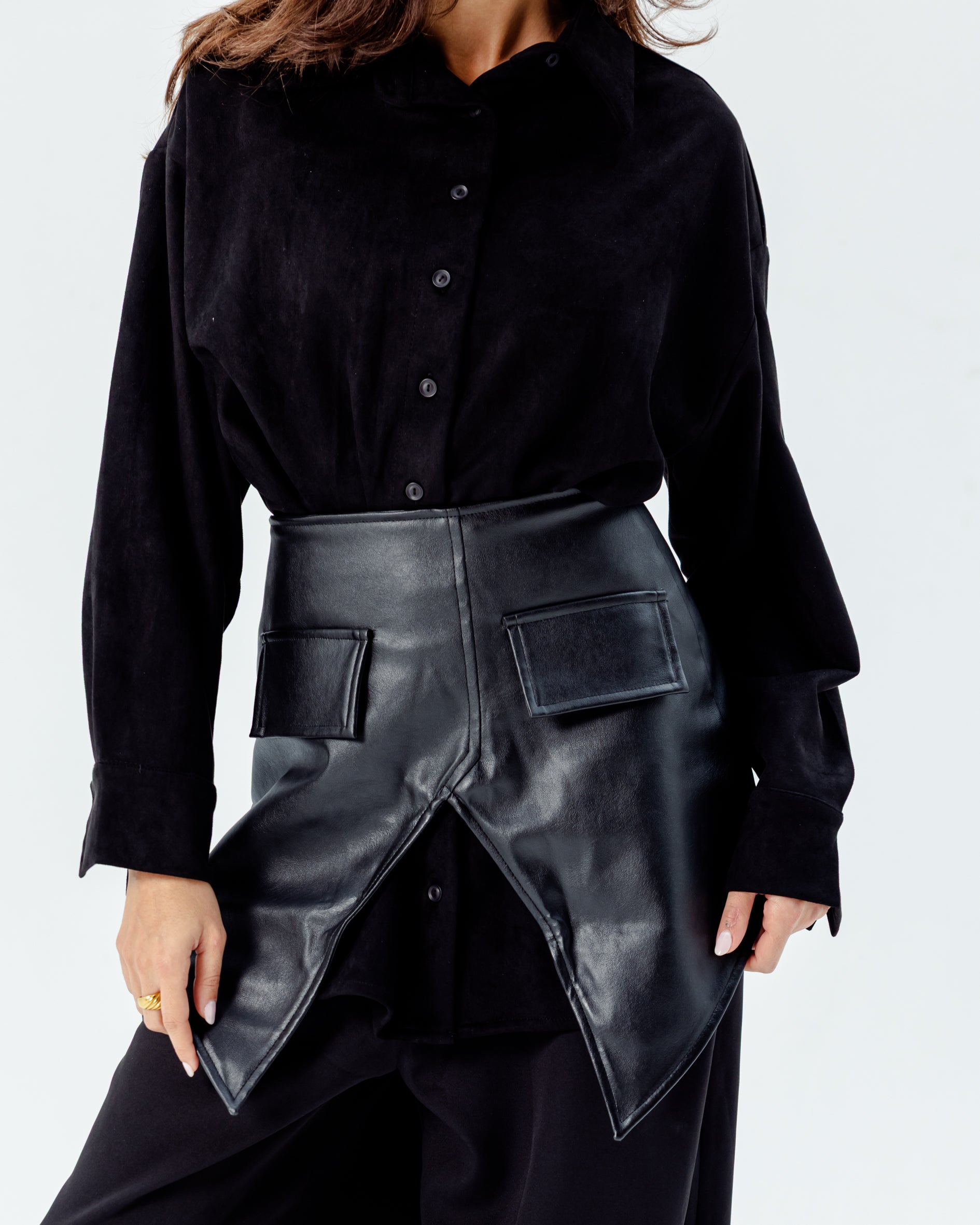 Inka (Suede Shirt & Leather Belt)