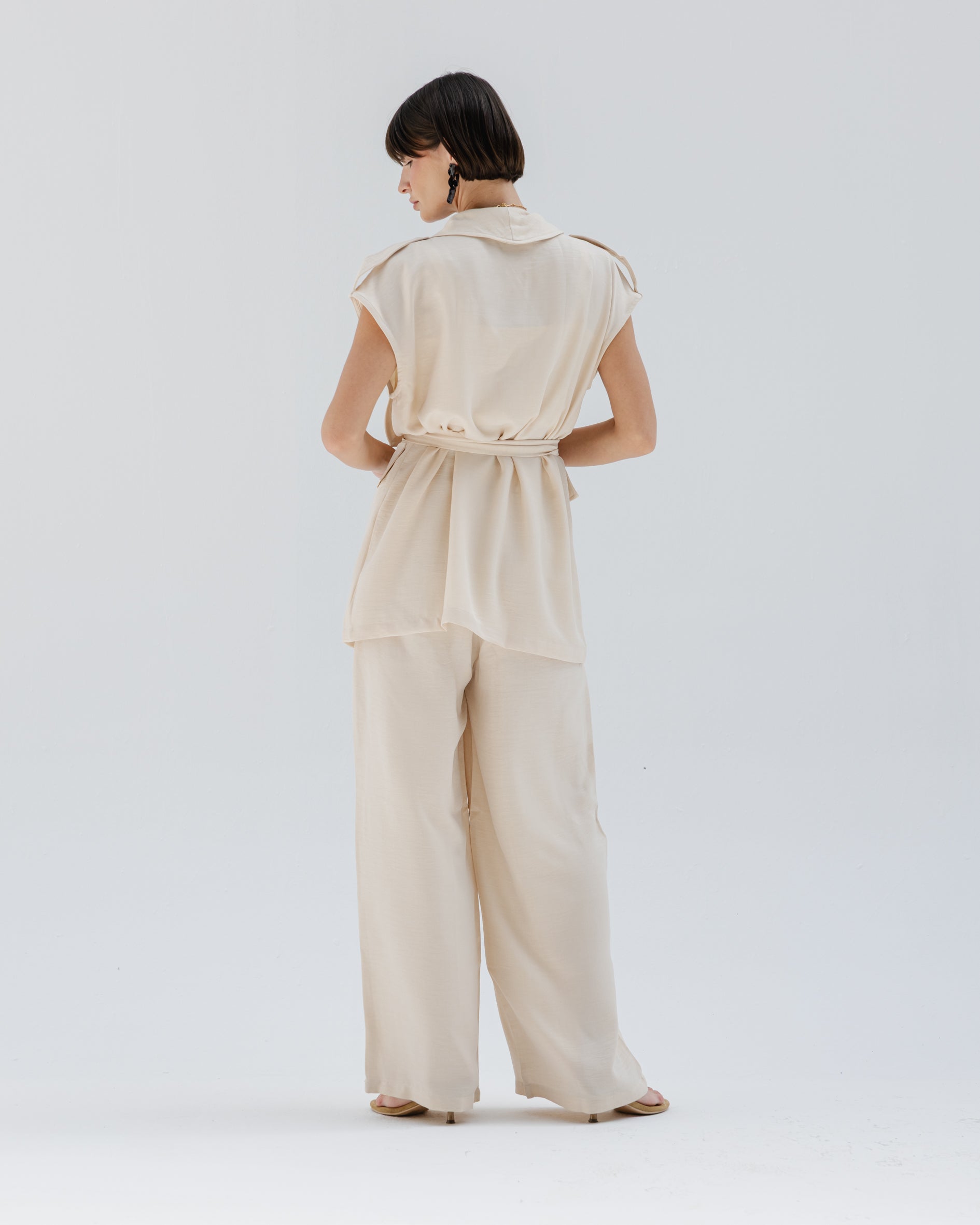 Valera Linen Set in Light Beige