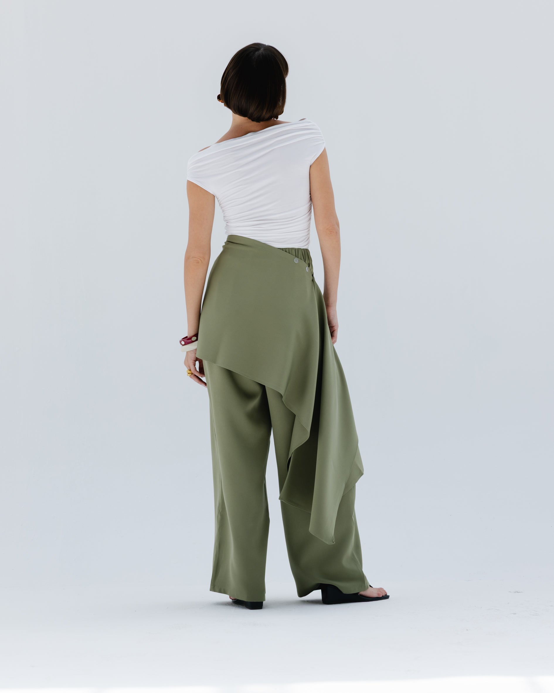 Moonveil Skirt Pants in Green
