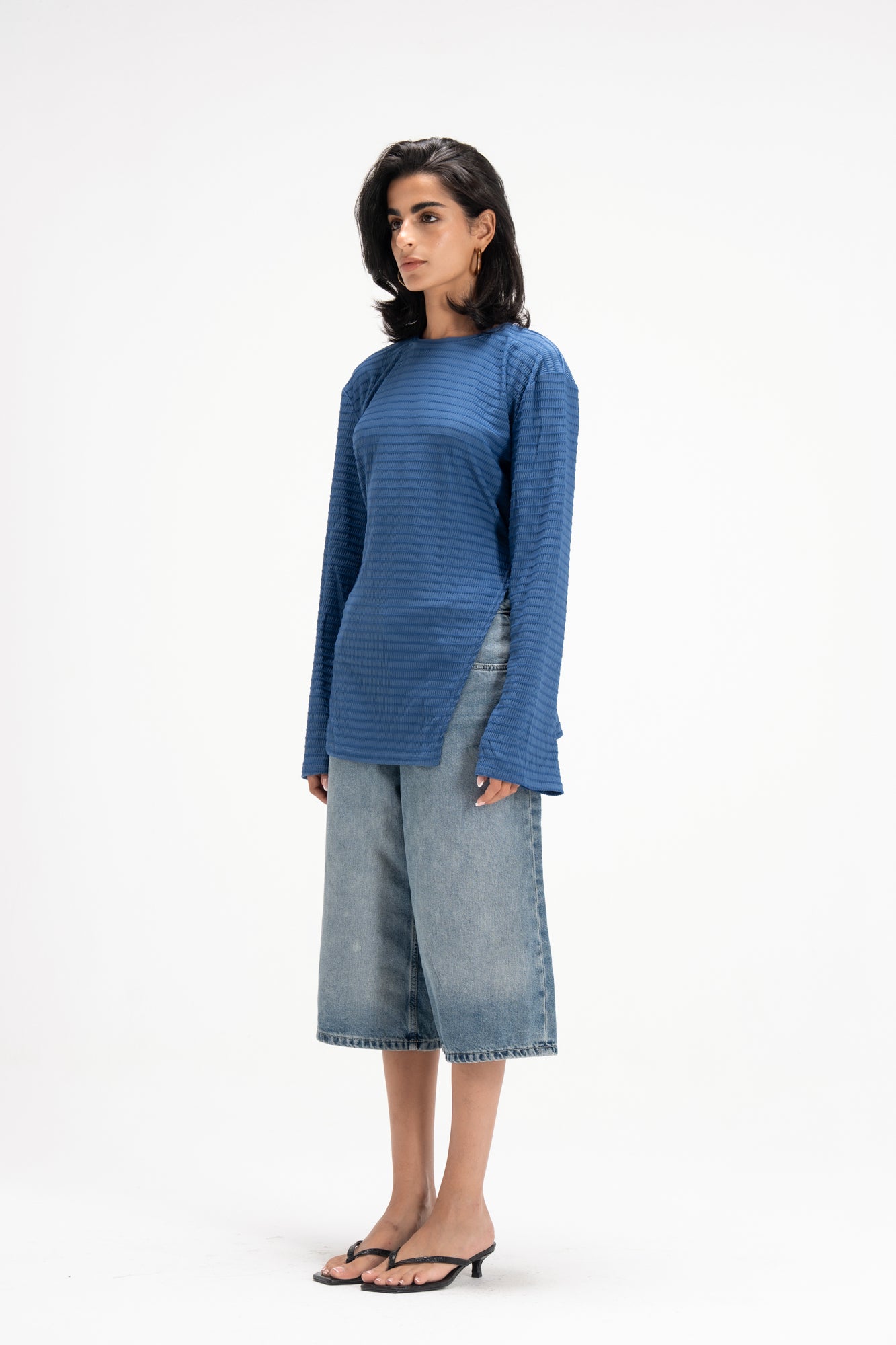 Static Top in Blue