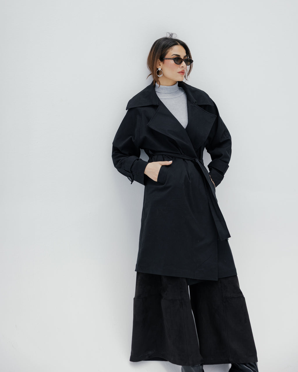 Classic Trench Coat in Black