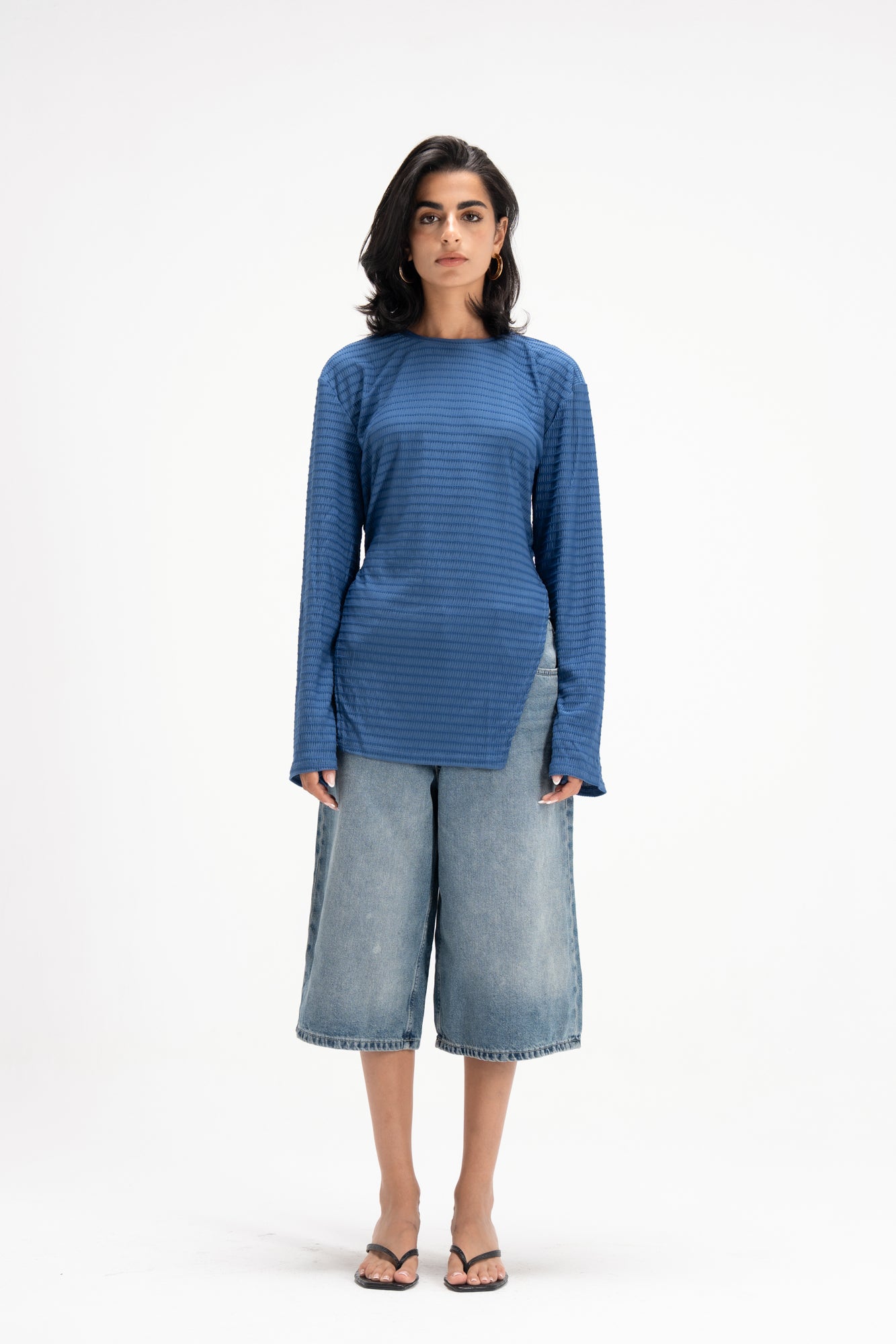 Static Top in Blue