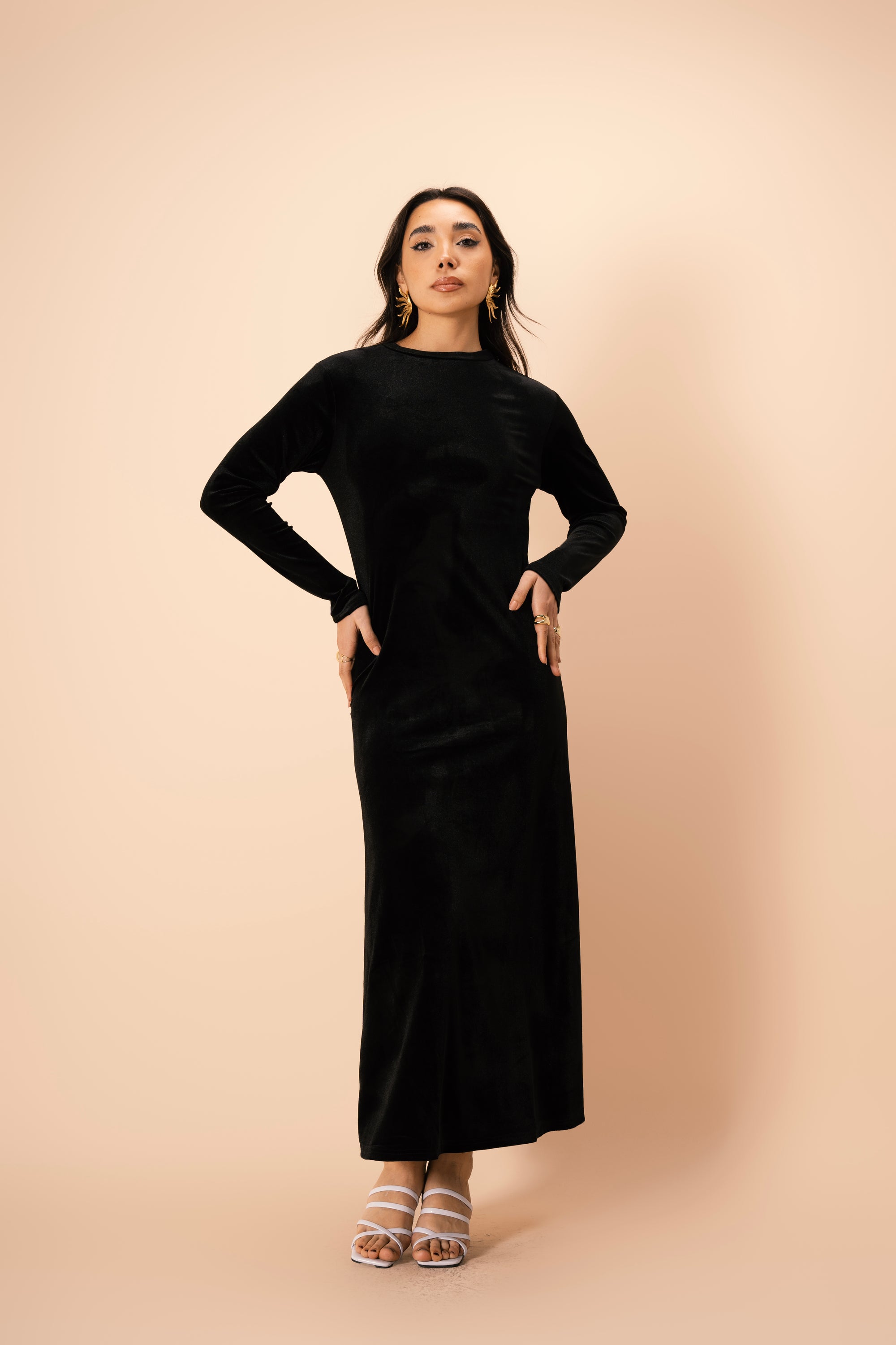 Velvet Basic Dress in Black