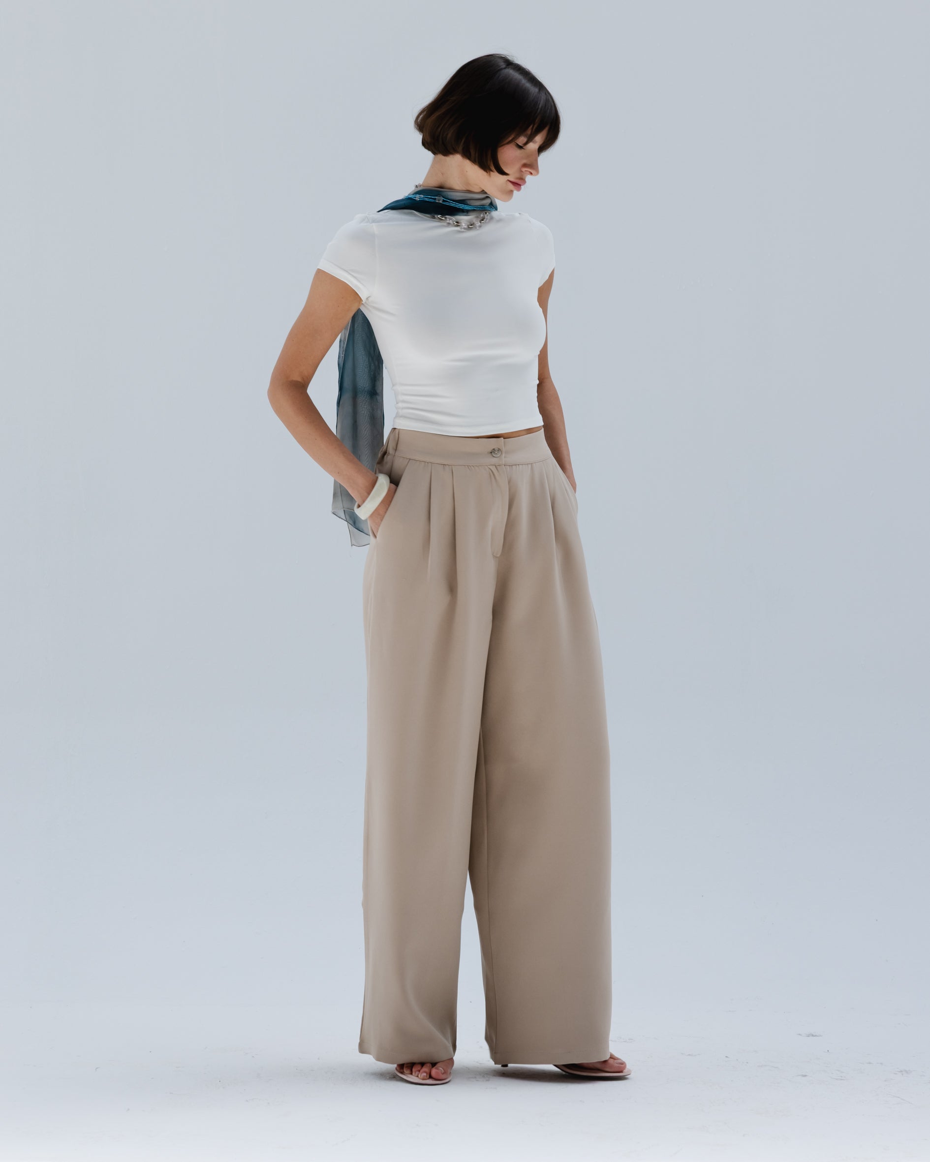 Moonveil Pants in Beige