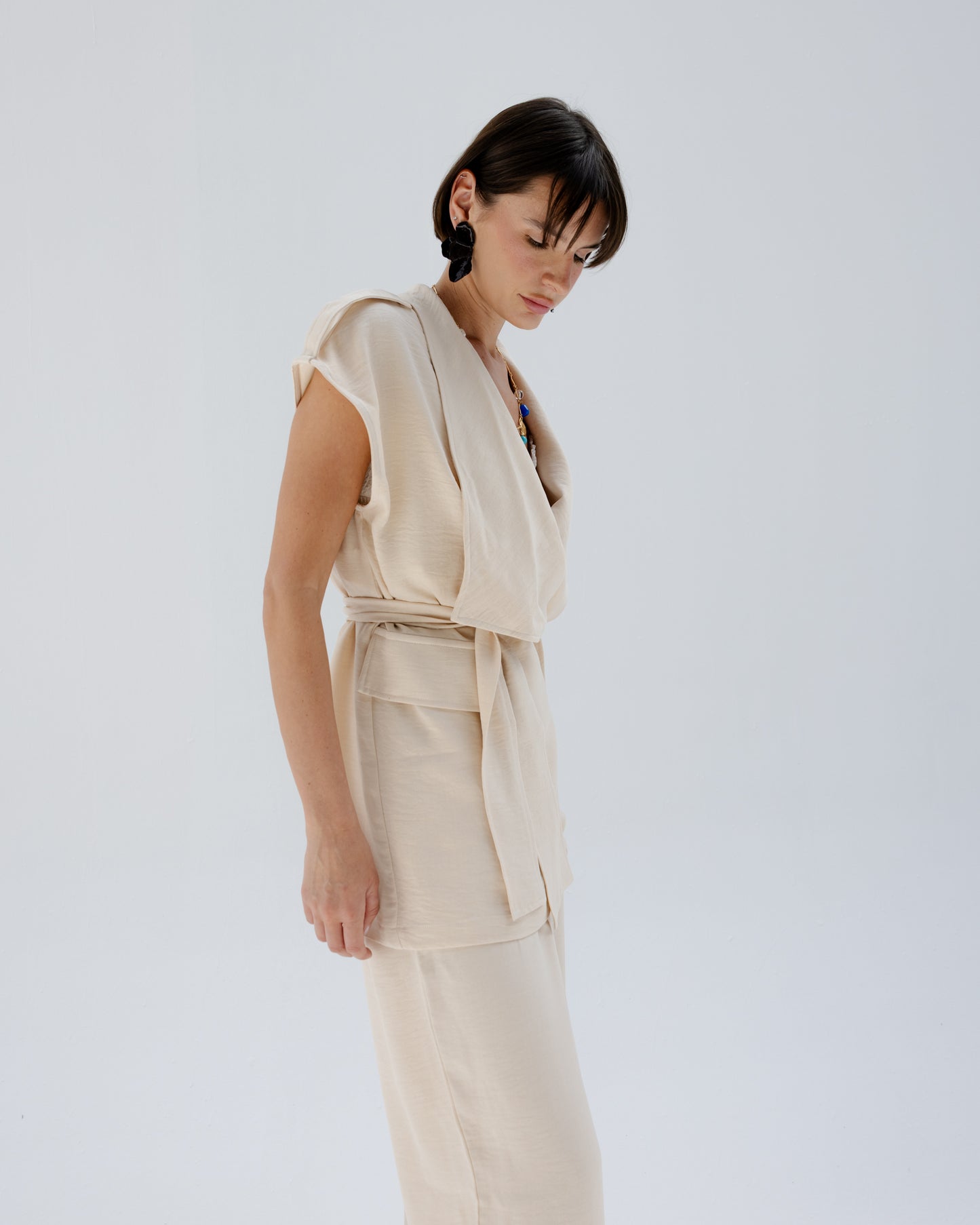 Valera Linen Set in Light Beige