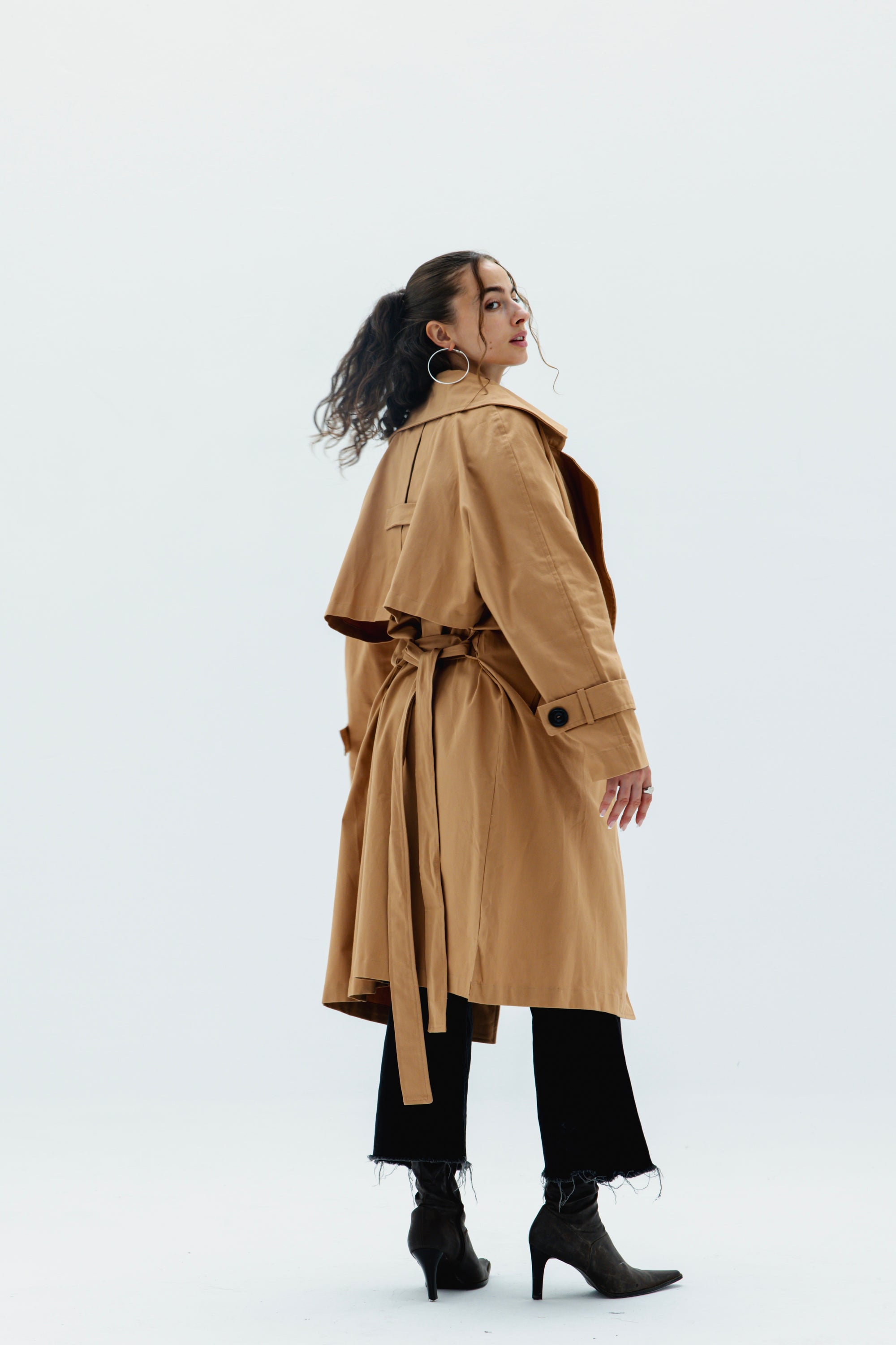 Classic Trench Coat in Camel