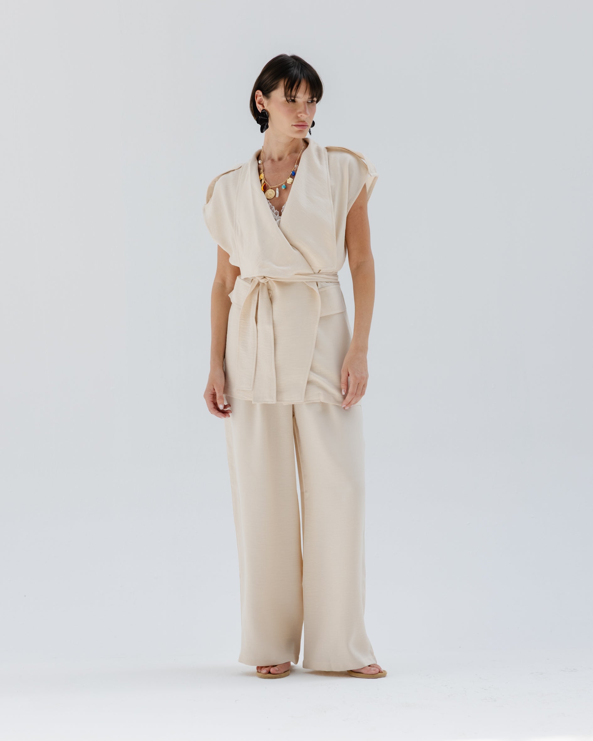 Valera Linen Set in Light Beige