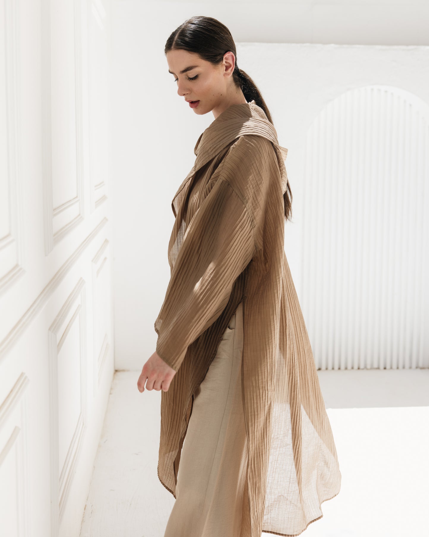 Dawn Kimono in Cafe