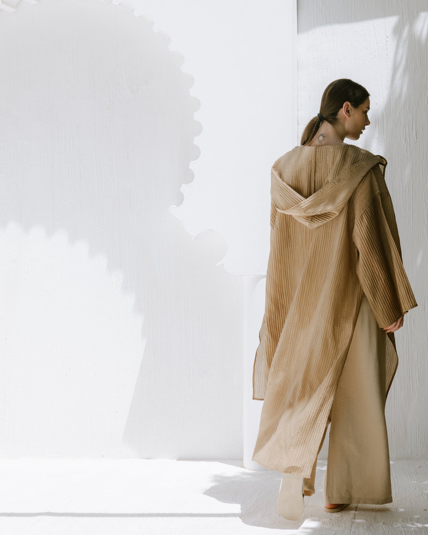 Dawn Kimono in Cafe