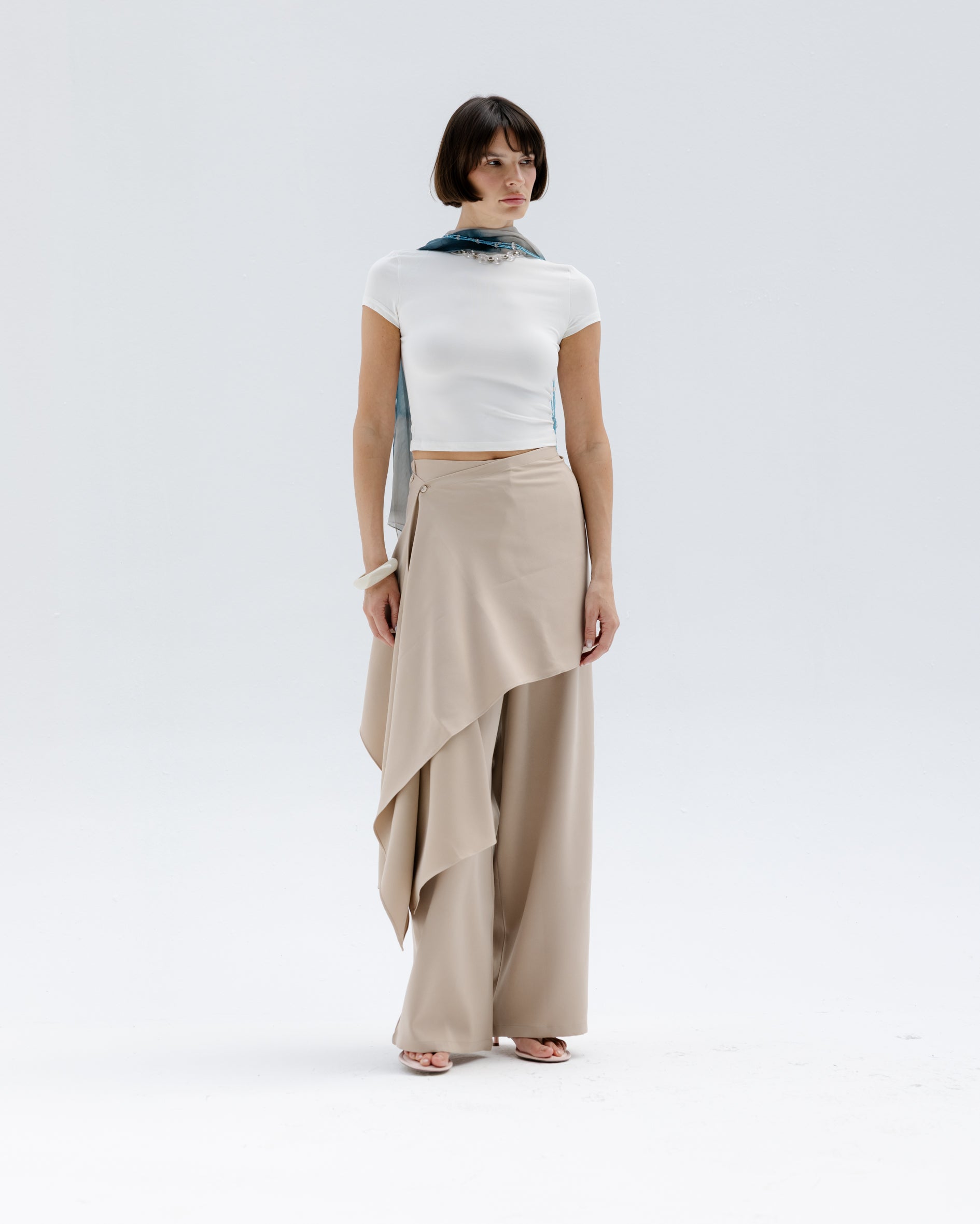 Moonveil Pants in Beige