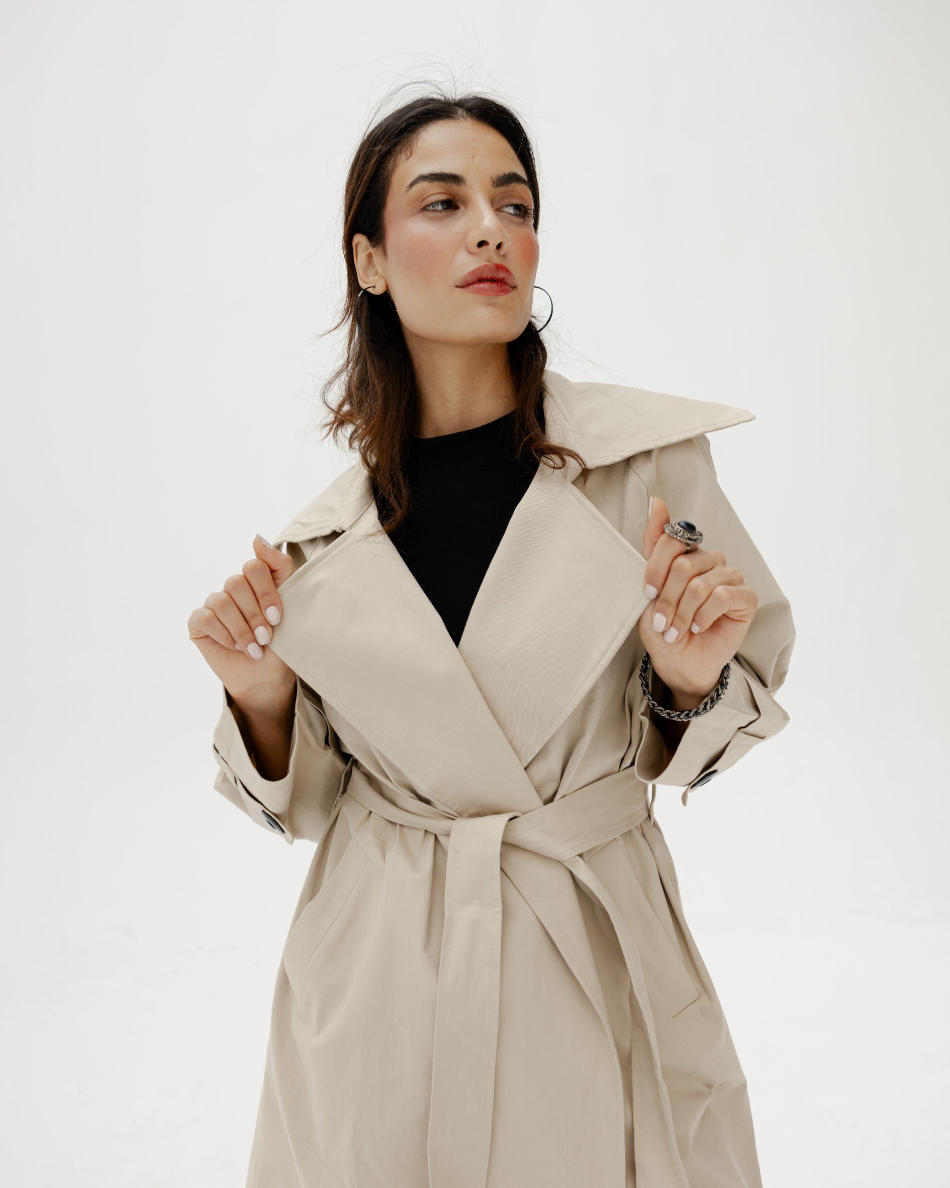 Classic Trench Coat in Beige
