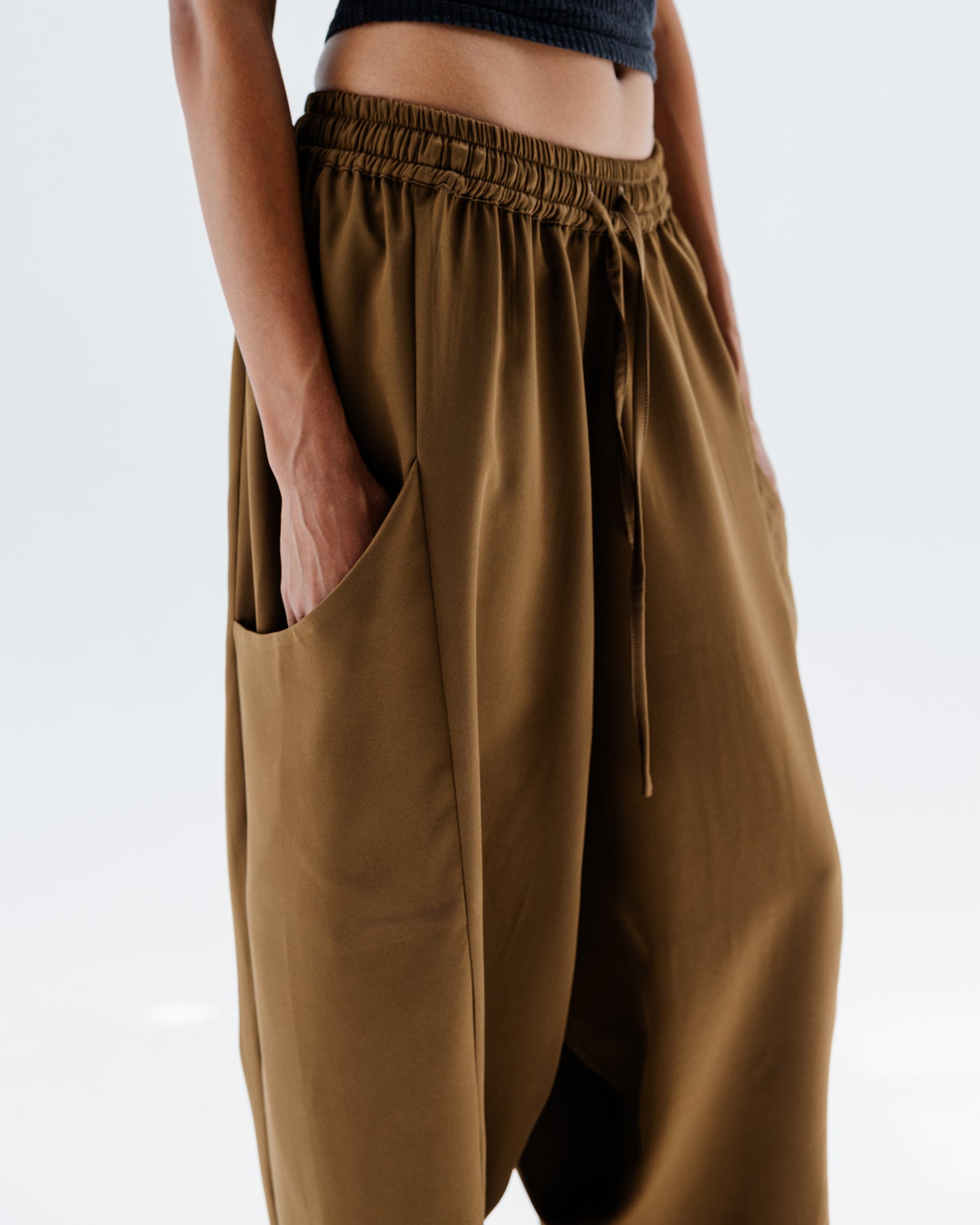 Dune Pants in Brown