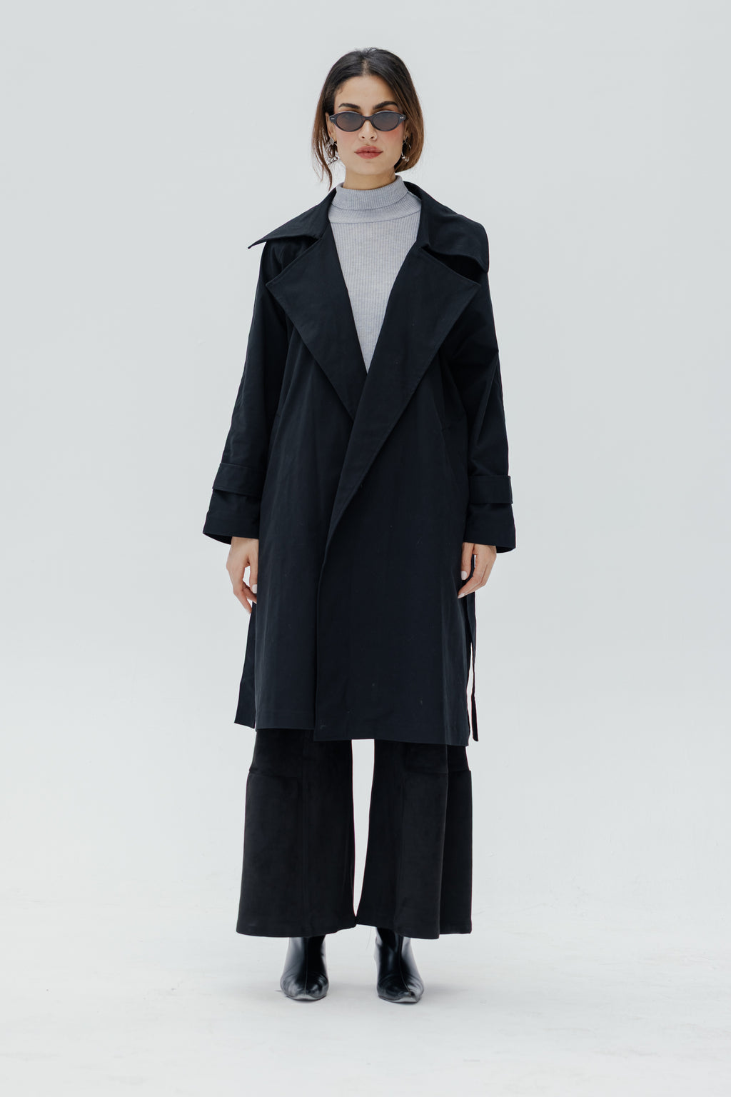 Classic Trench Coat in Black