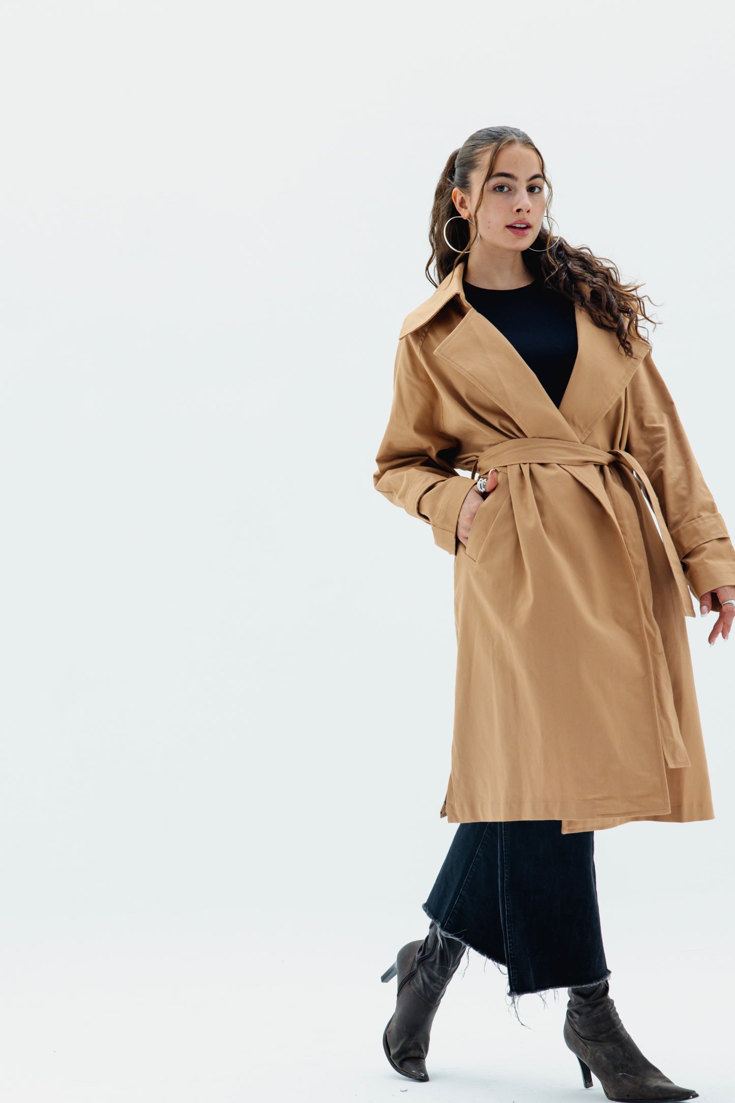 Classic Trench Coat in Camel