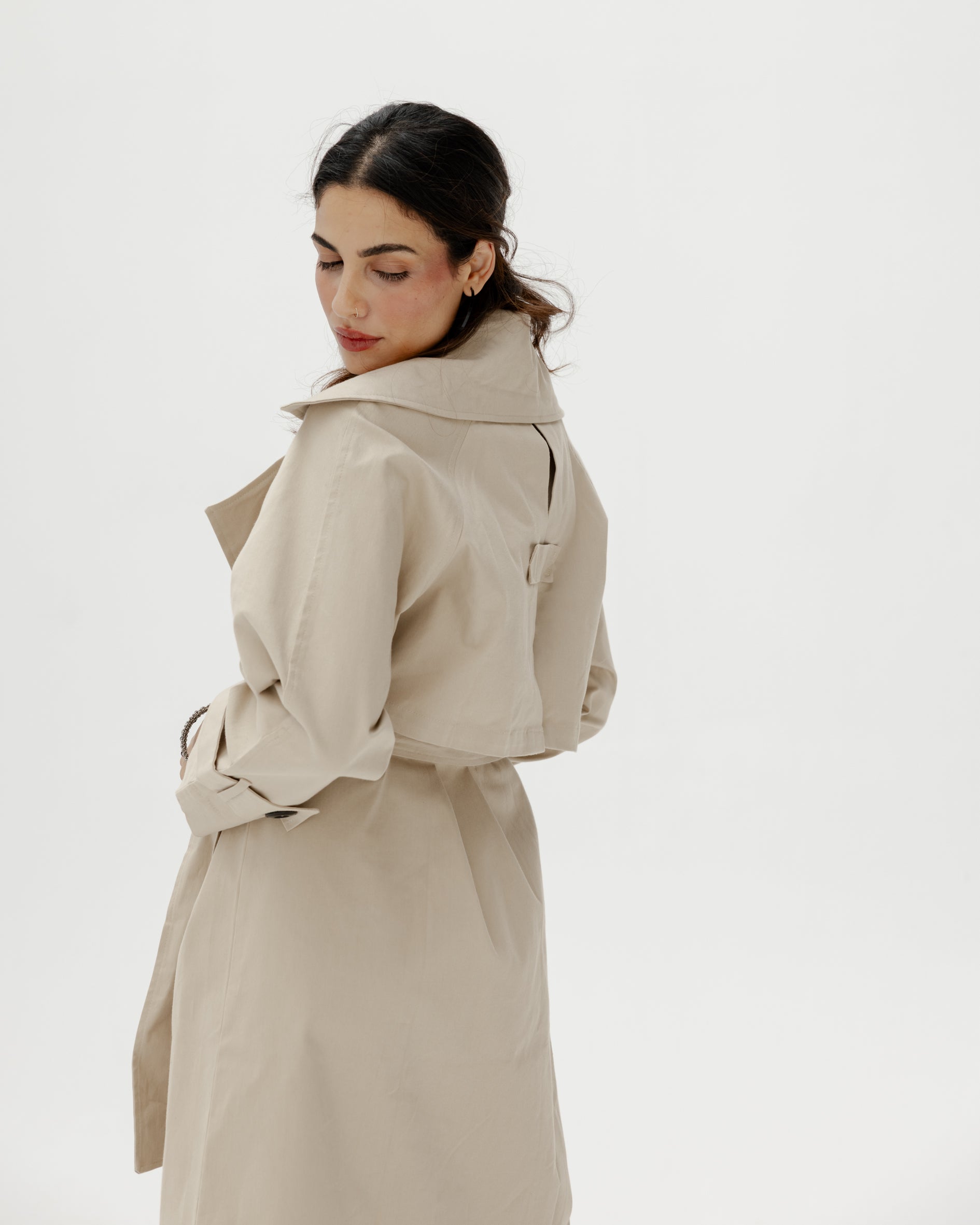 Classic Trench Coat in Beige