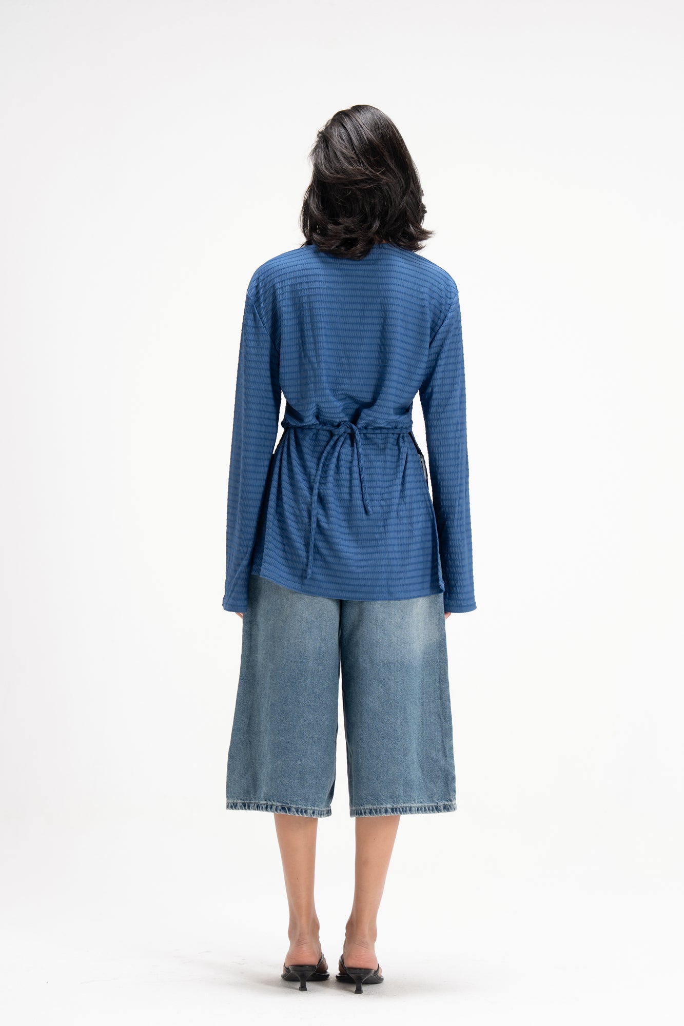 Static Top in Blue