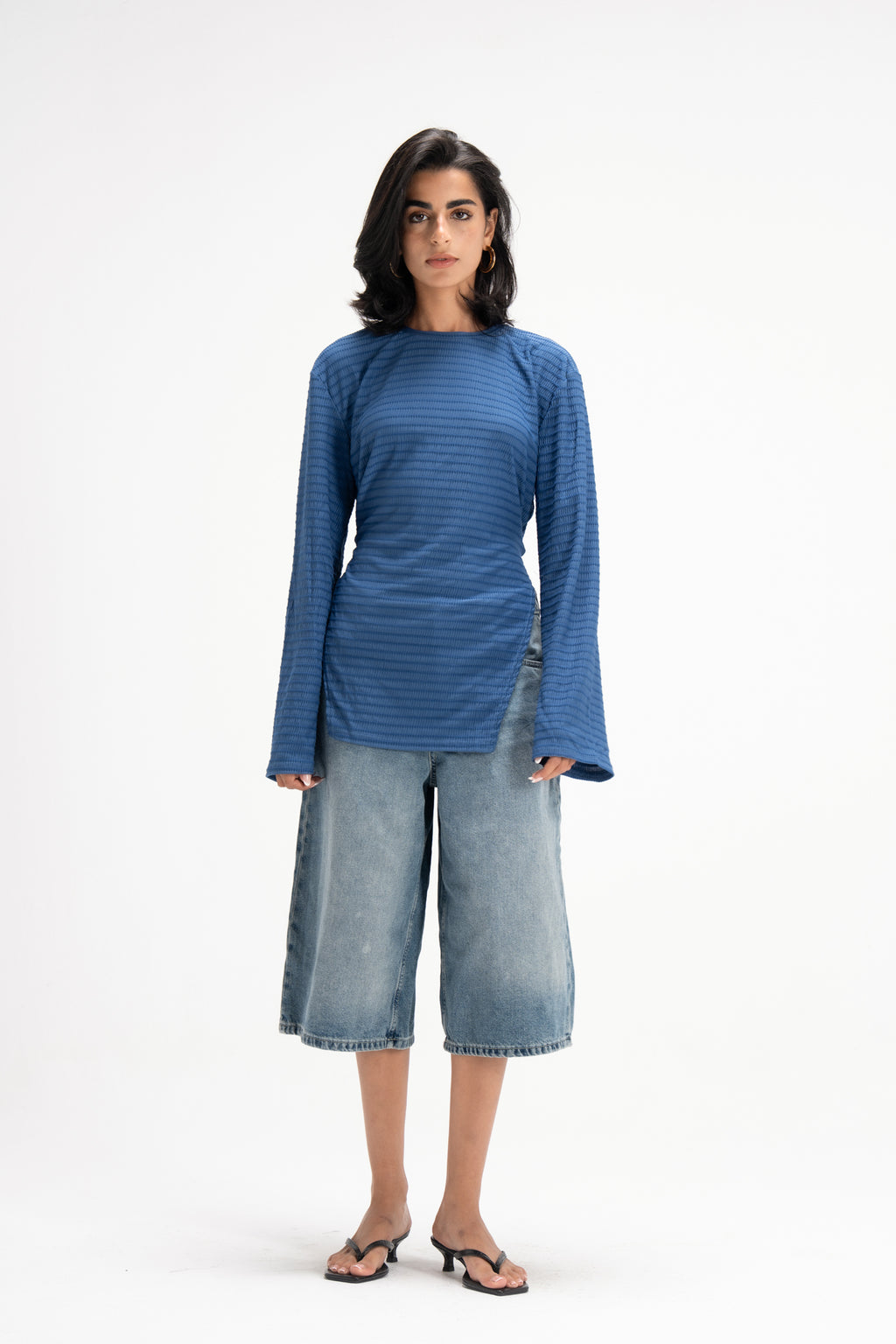 Static Top in Blue