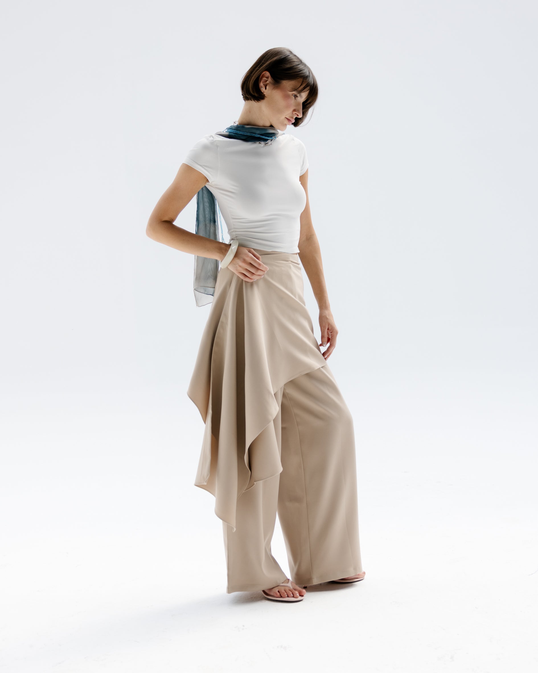 Moonveil Pants in Beige